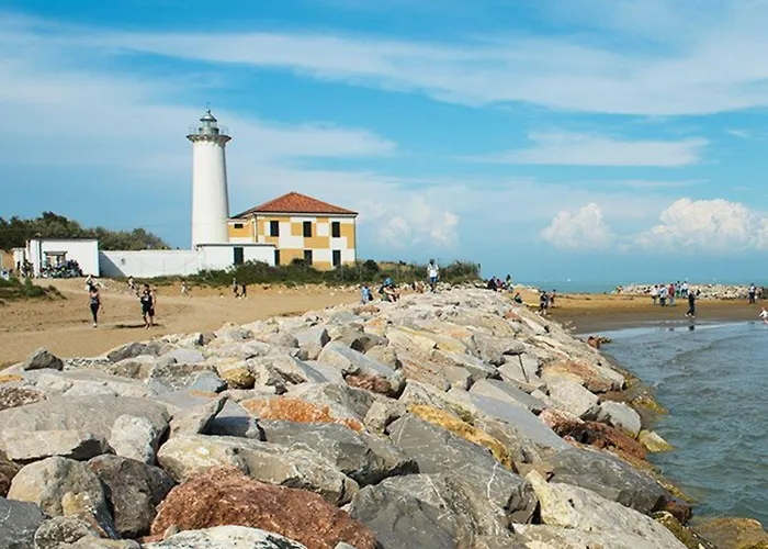 Seaside Comfort Flat With Modern Amenities Bibione